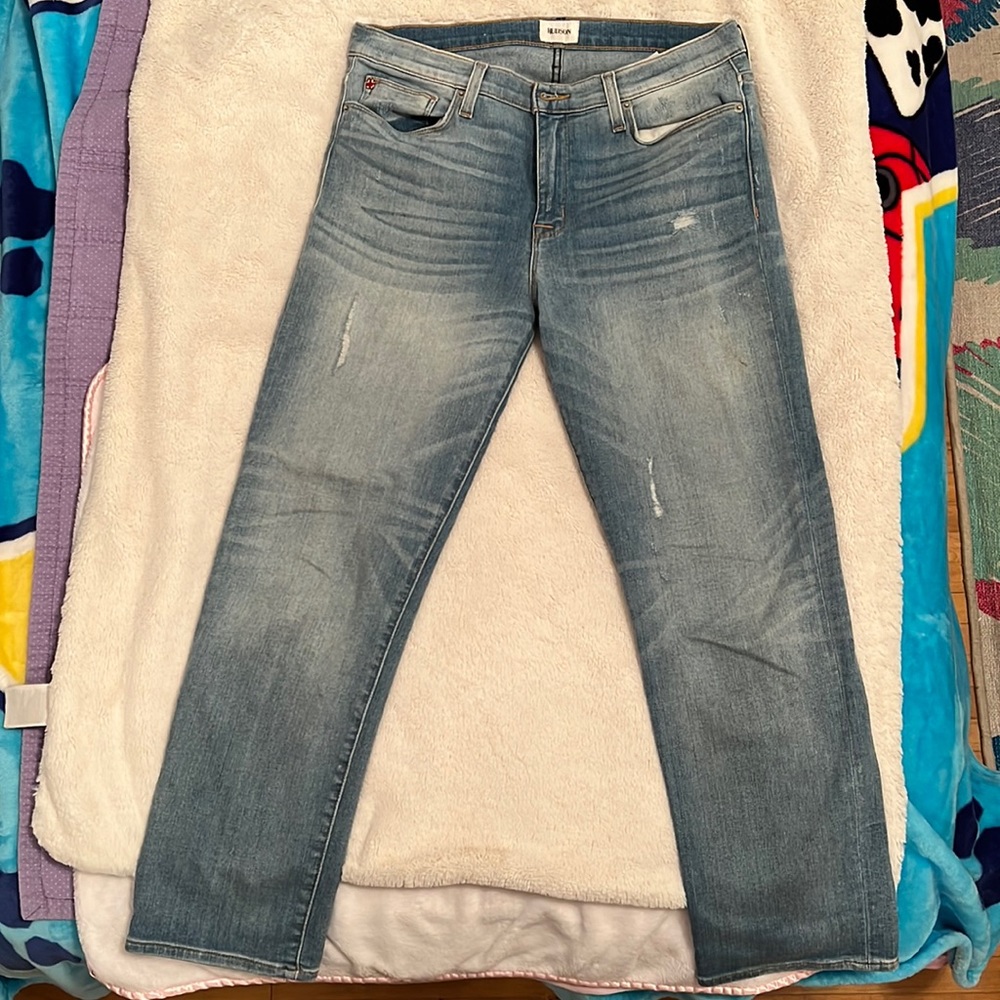 Hudson size 30 Zooey mid rise crop straight